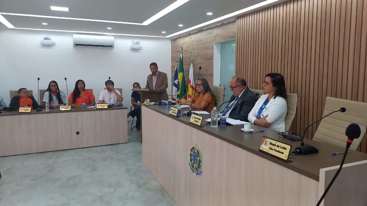 Read more about the article Câmara realiza audiência pública para discutir iniciativas de apoio a pessoas com autismo